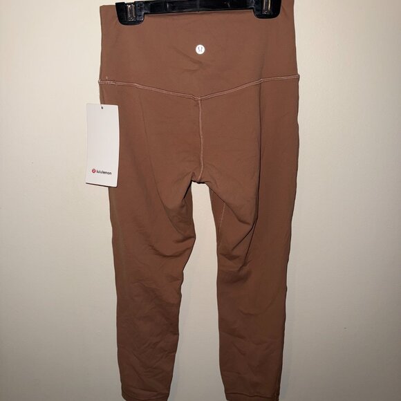 Lululemon Align Cropped Legging 23" Roasted Brown Size 6 - Picture 3 of 3